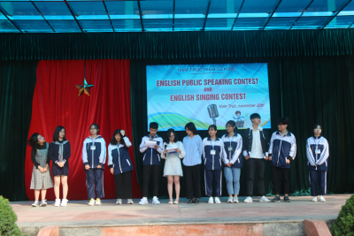 Hội thi hùng biện và thi hát tiếng Anh cấp trường năm học 2020-2021