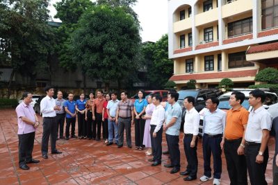 Sở Giáo dục và Đào tạo tổ chức các Đoàn tặng sách vở, đồ dùng học tập học sinh vùng lũ các tỉnh miền núi phía Bắc