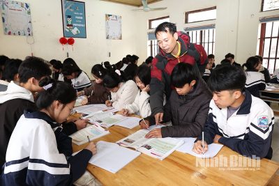 Dạy thêm, học thêm trong nhà trường: Nhiều thay đổi để thích ứng với quy định mới