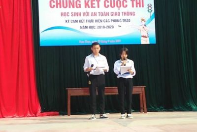 Trường THPT Nam Trực tổ chức chung kết cuộc thi “Học sinh với An toàn giao thông” năm học 2019-2020.