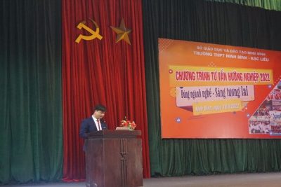 Trường THPT Ninh Bình – Bạc Liêu tổ chức thành công Chương trình tư vấn  hướng nghiệp “Đúng ngành nghề – Sáng tương lai” cho các em học sinh 12
