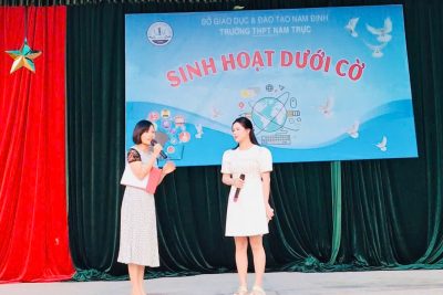 Thăm lại trường xưa, tặng học bổng và giao lưu với các em học sinh – hoạt động vô cùng ý nghĩa của cựu học sinh Phạm Thị Thu Hiền nhân dịp kỷ niệm 42 năm ngày Nhà giáo Việt Nam