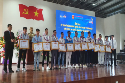 GƯƠNG SÁNG HỌC TẬP TẠI TRUNG TÂM GDNN- GDTX KIM SƠN